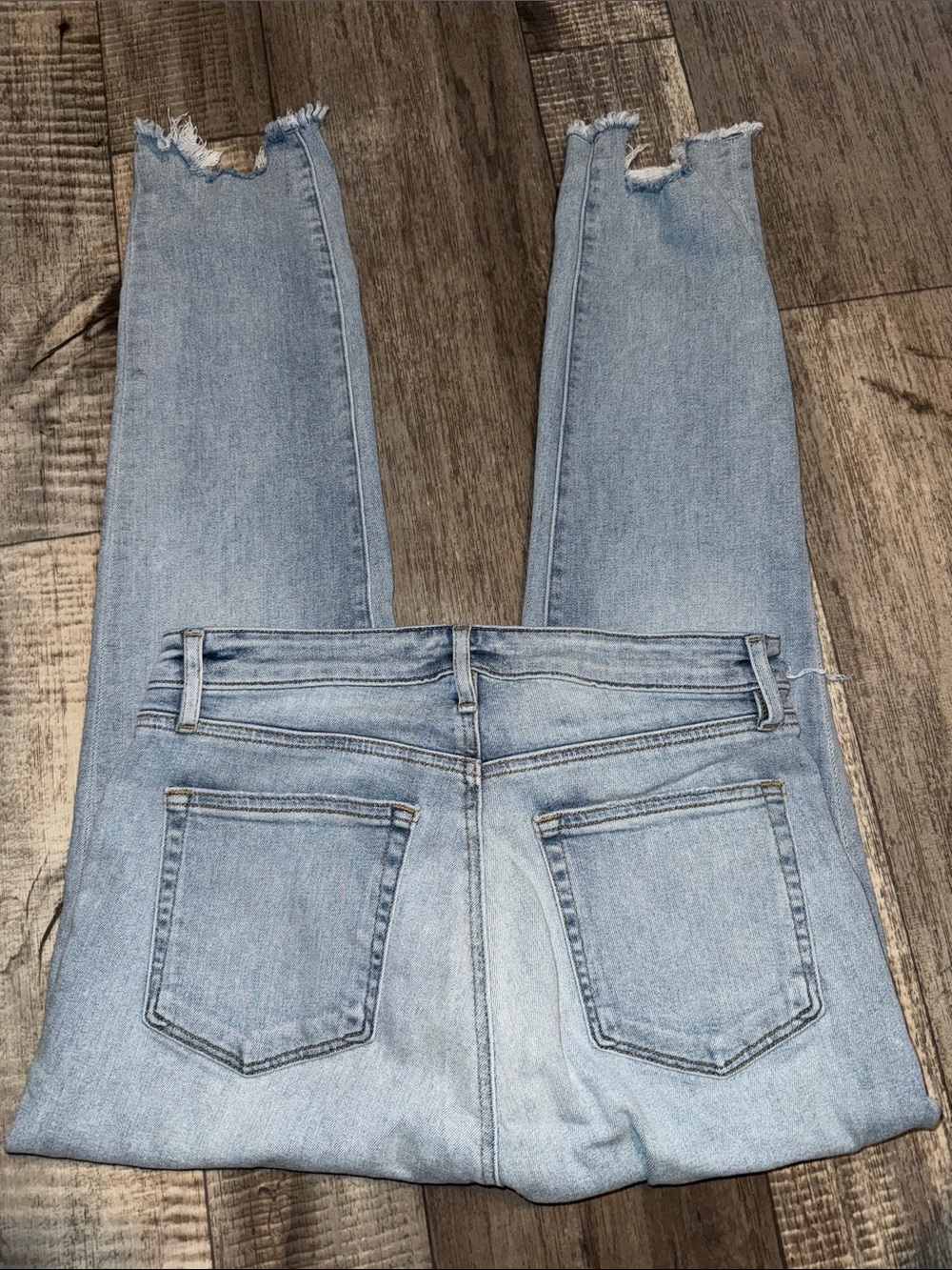 LOFT High-Rise Women’s Jeans with Raw Hem-size 30/10